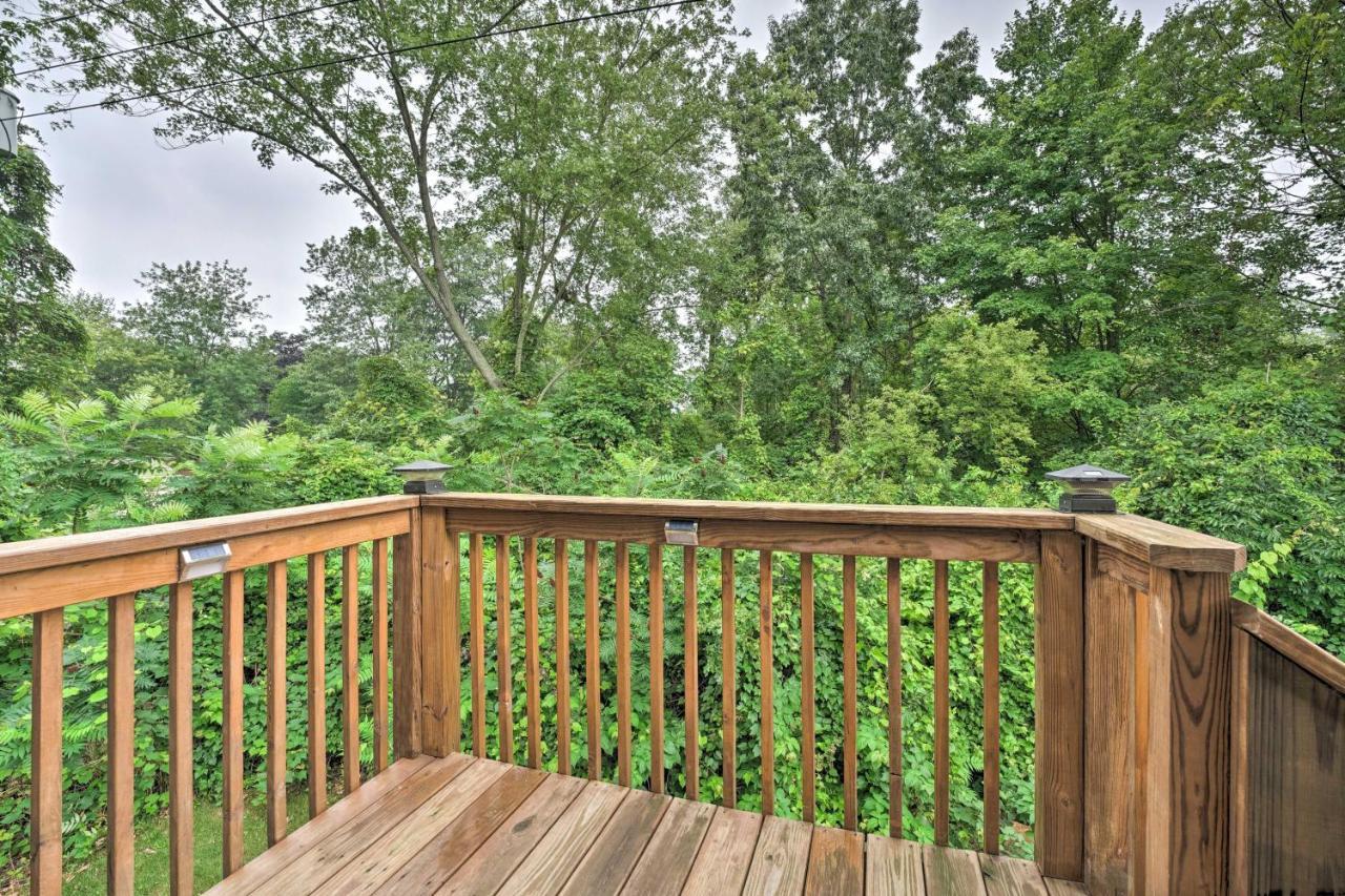 Benton Harbor Apt With Balcony And Shared Fire Pit Екстер'єр фото