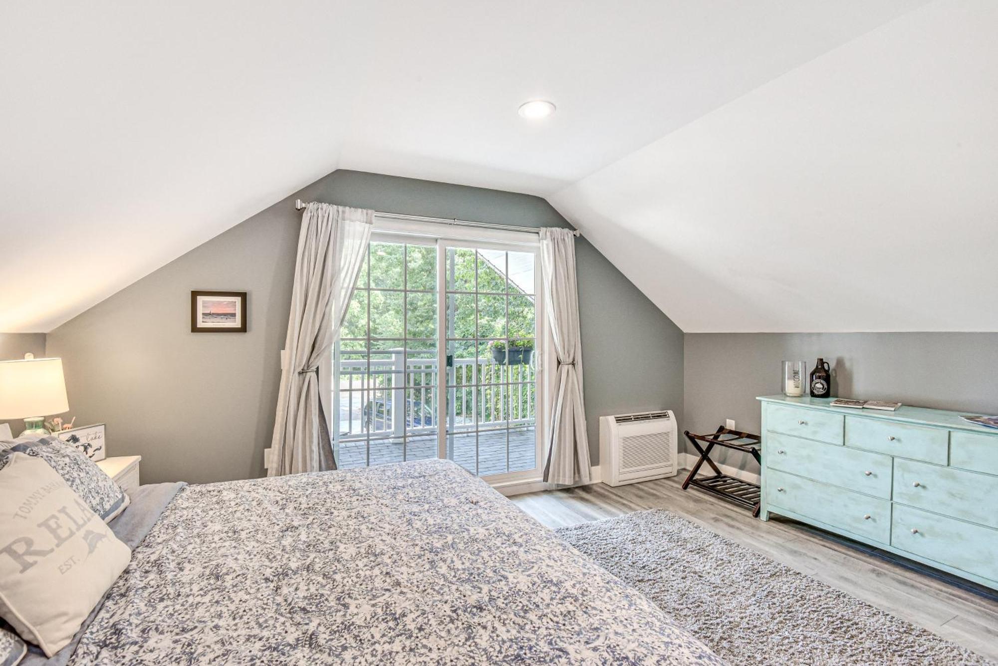 Benton Harbor Apt With Balcony And Shared Fire Pit Екстер'єр фото