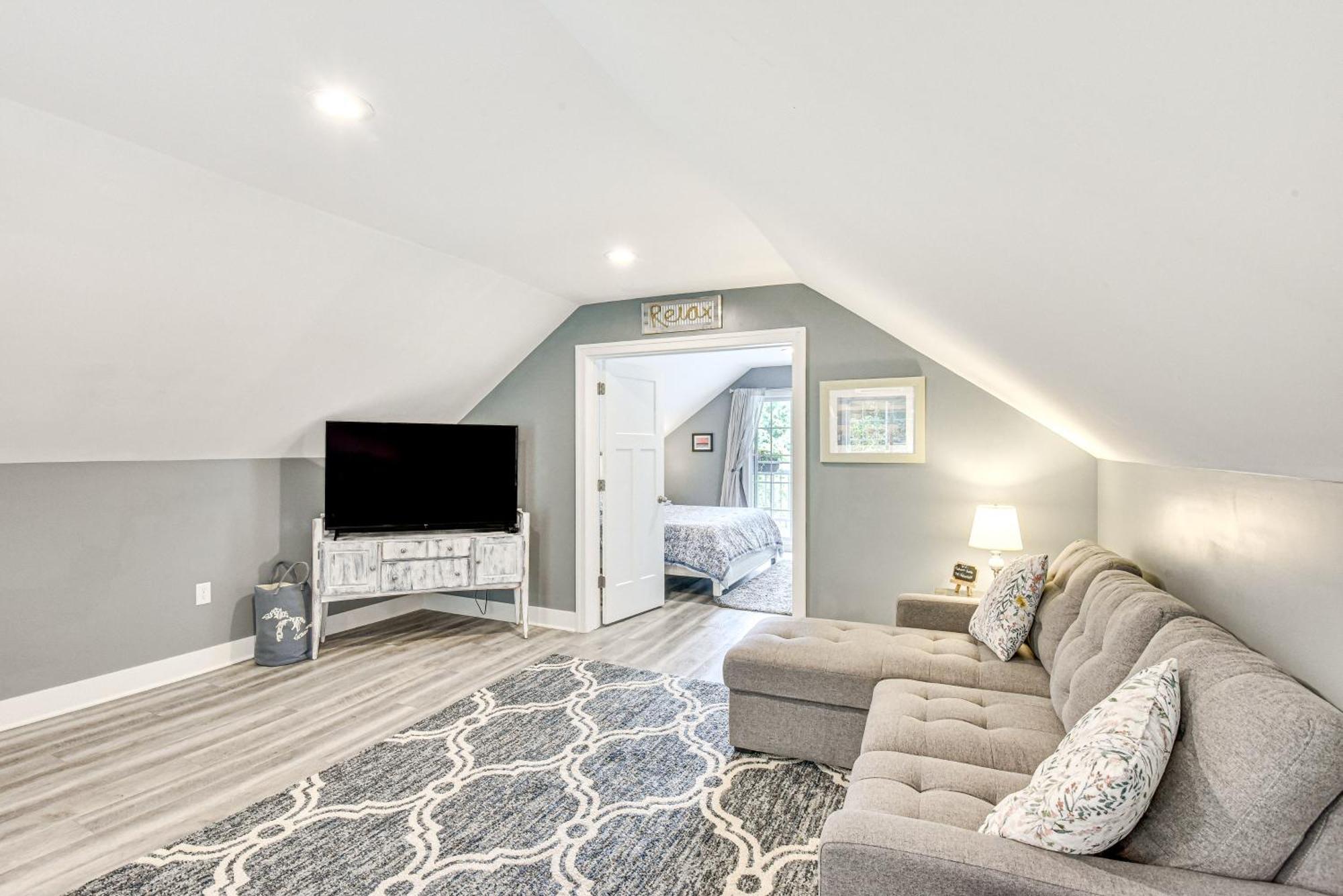 Benton Harbor Apt With Balcony And Shared Fire Pit Екстер'єр фото